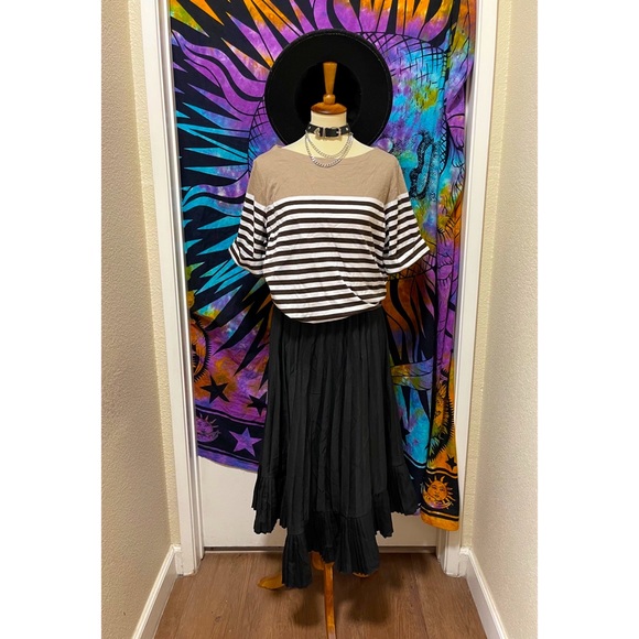 🌈 Lovely striped color block top - Picture 9 of 11